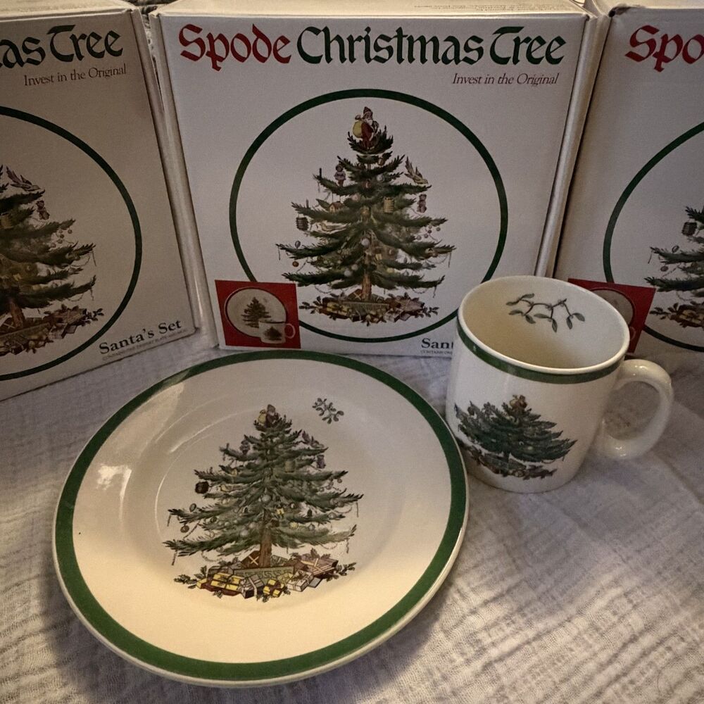 Vintage Spode Christmas Tree "Santa's Set" Made in England